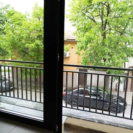 Margarita Flat Апартамент *